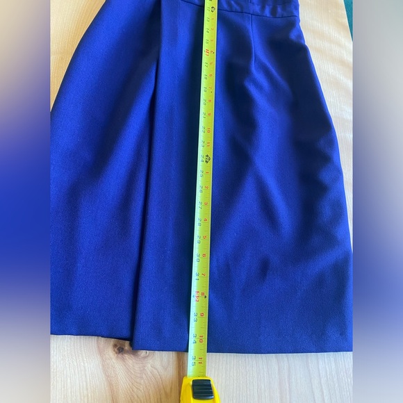 Adrianna Papell Navy Blue Day Dress. Sleeveless. Quality made and well lined. - Picture 8 of 8